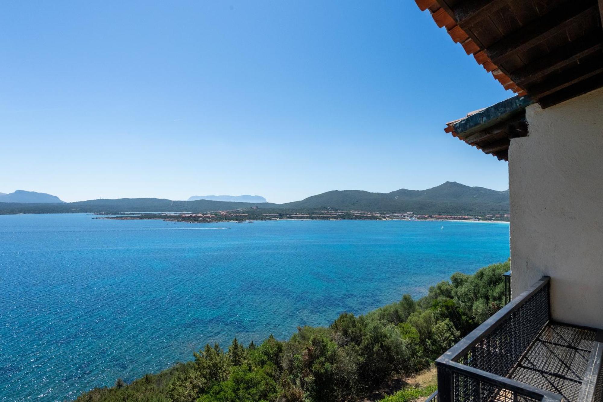 Casa Vacanze Il Cisto - Golfo Di Marinella Villa Porto Rotondo Ngoại thất bức ảnh
